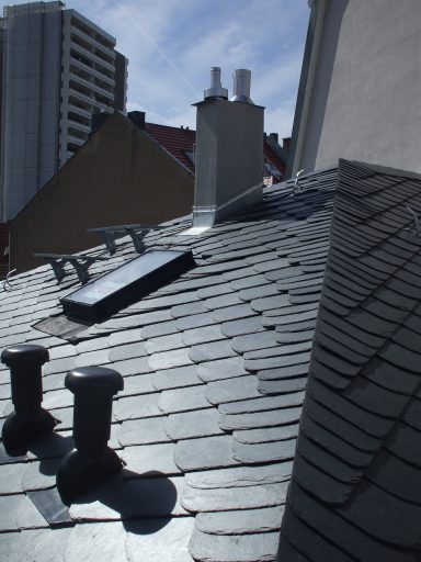 Deutsche Deckung mit Schiefer Format 30/30 cm Bogenschnitt