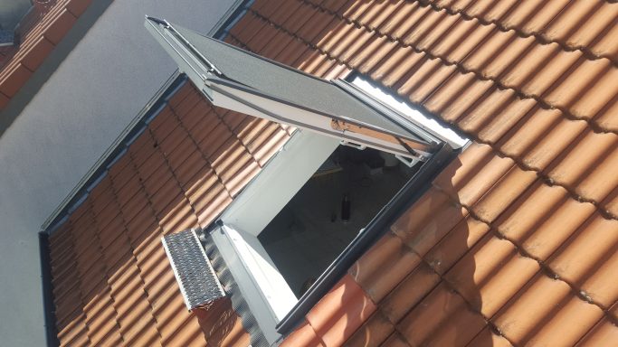 Einbau VELUX GTU Wohn und Ausstiegsfenster