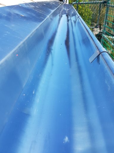 Dachrinne halbrund aus Titanzink einschl. Traufblech